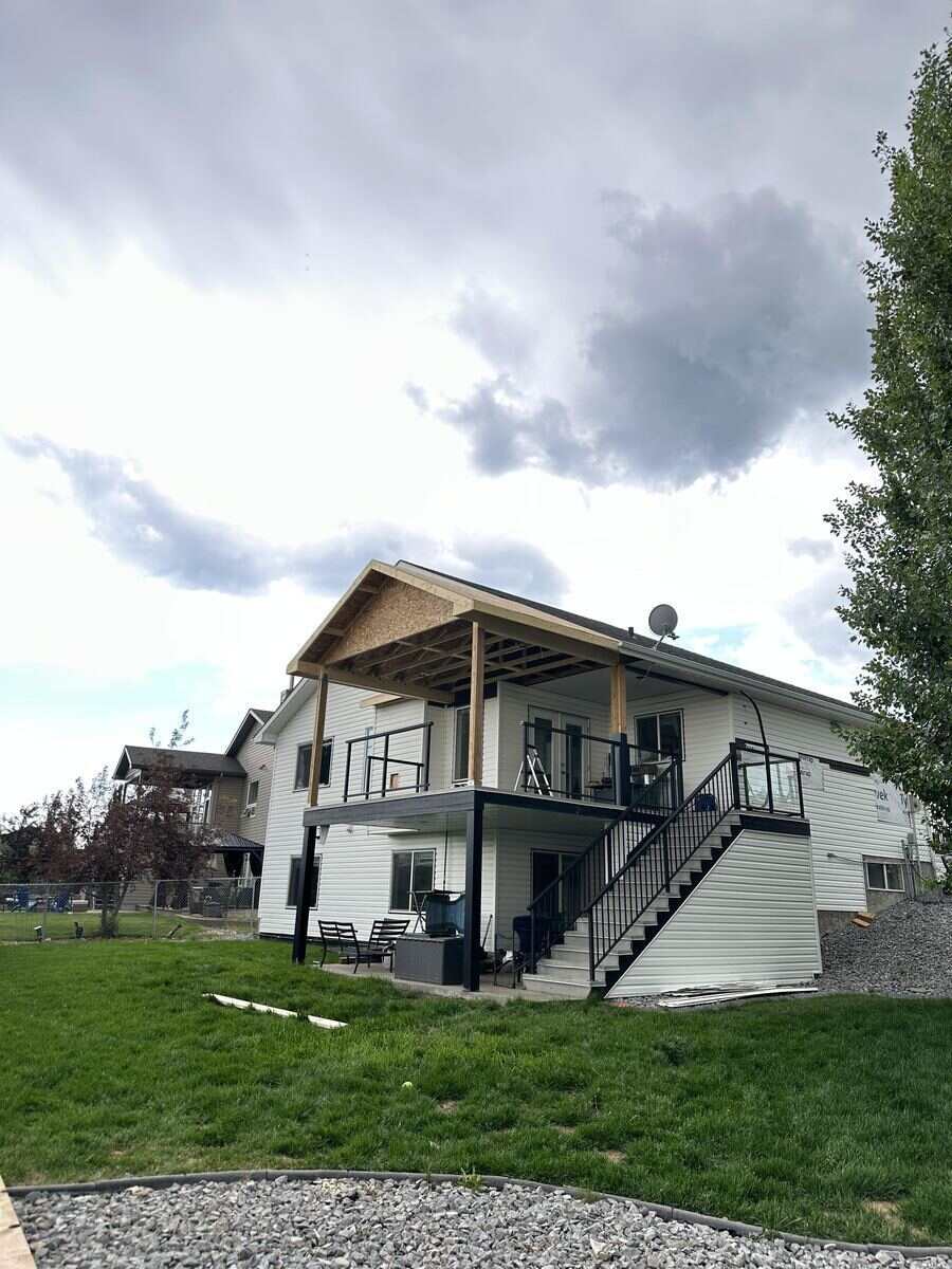 Covered deck pergola Edmonton Alberta — TrueBlue Builders Ltd